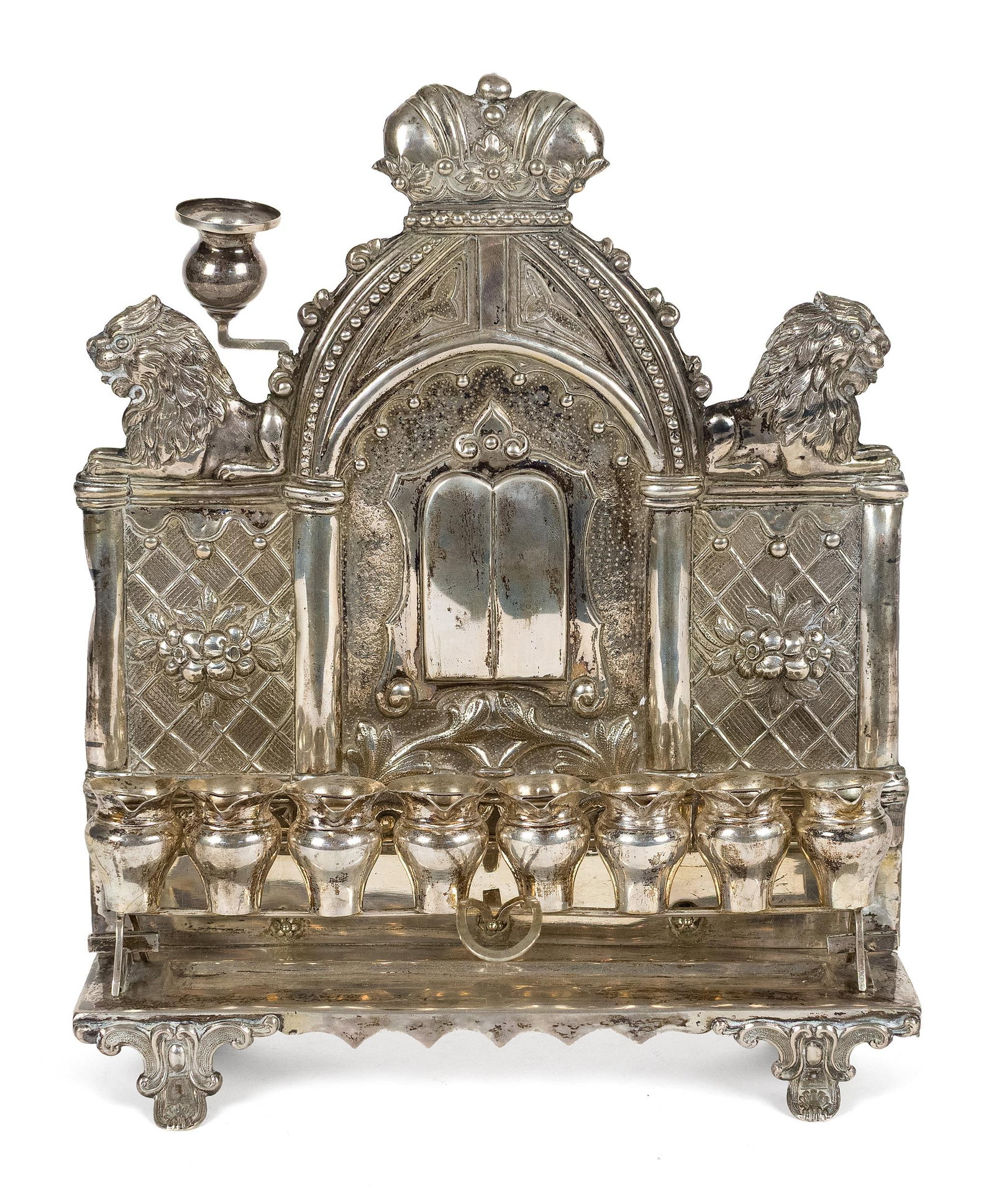 CONTINENTAL SILVER HANUKKAH MENORAH. (1 of 1)
