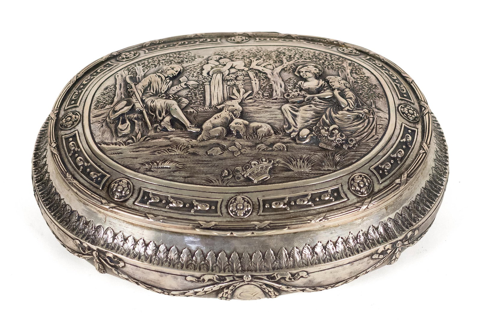 ANTIQUE CONTINENTAL SILVER BOX. - 2