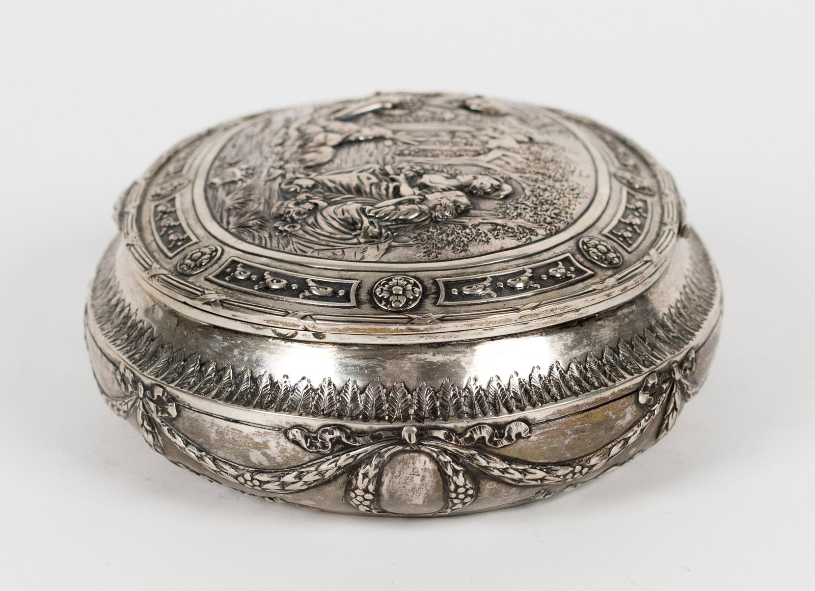 ANTIQUE CONTINENTAL SILVER BOX. - 9