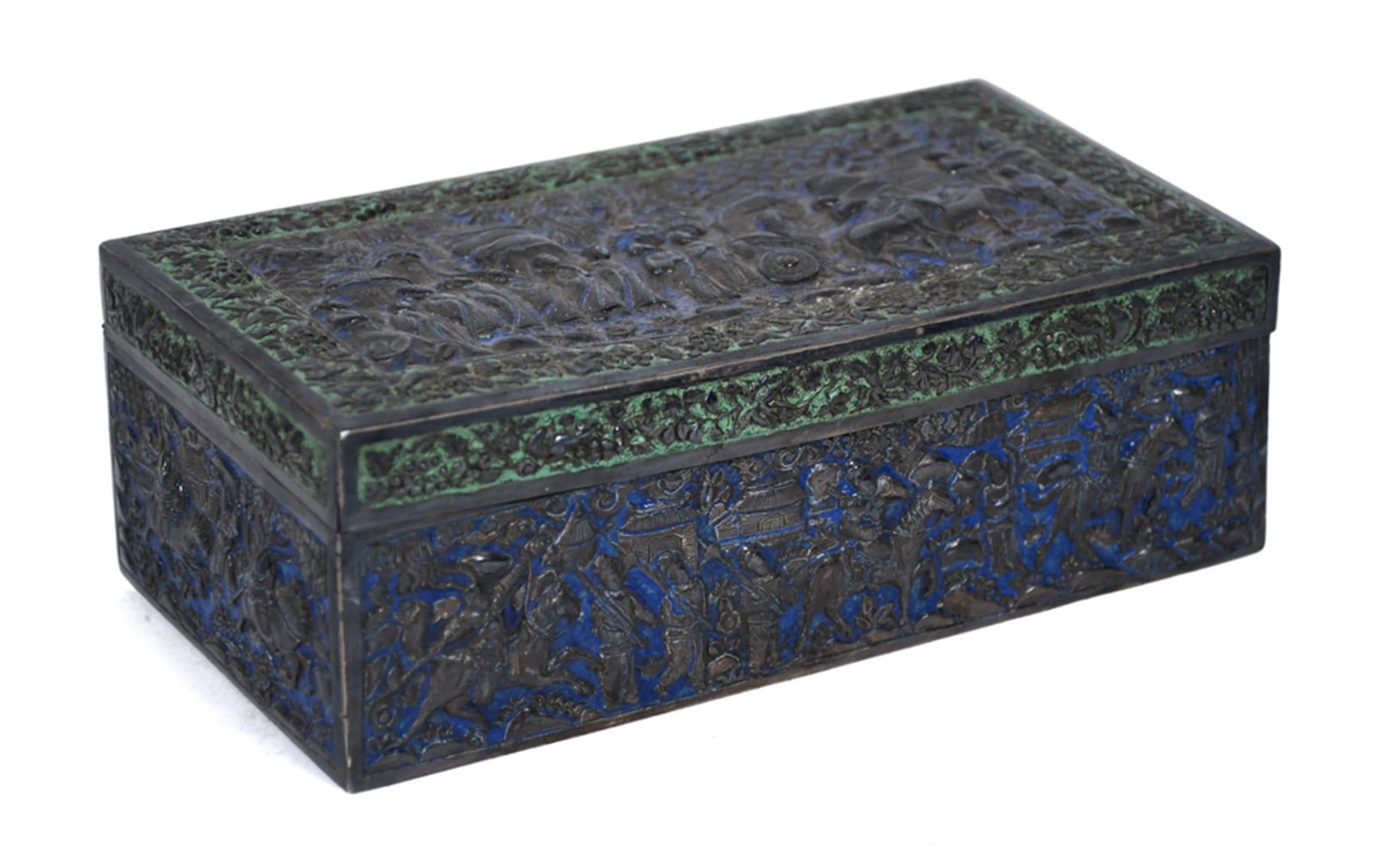 ANTIQUE CHINESE EXPORT SILVER REPOUSSE COVERED BOX. (1 of 1)