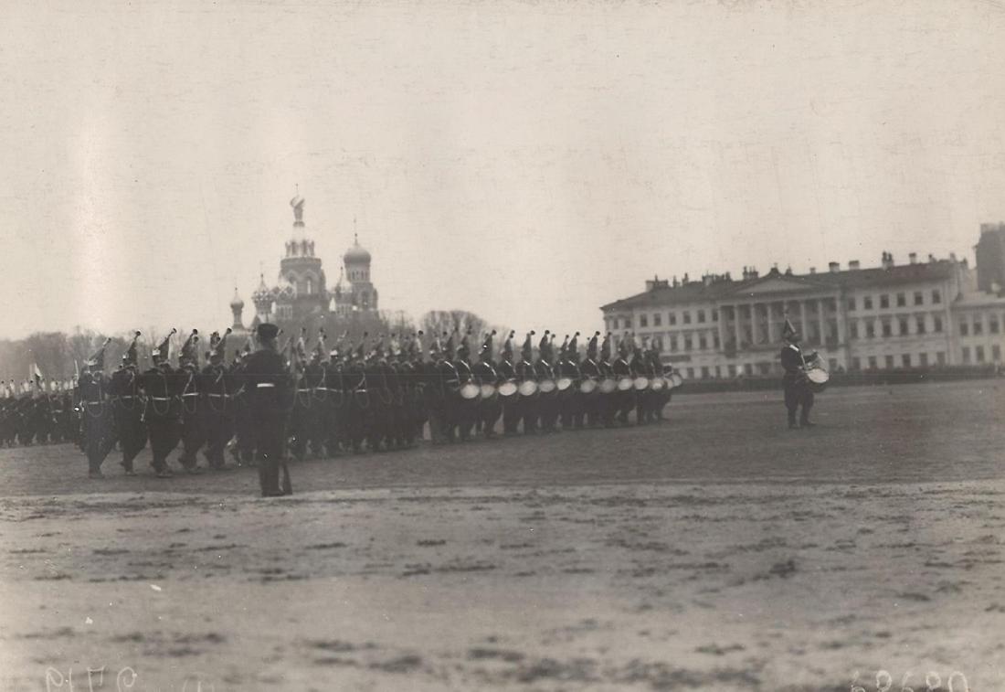 Lifeguard Pavlovsky regiment. Soldiers during the: Lifeguard Pavlovsky regiment. Soldiers during the parade on the Field of Mars (Marsovo Polye). 1900s. Gelatin Silver Print.