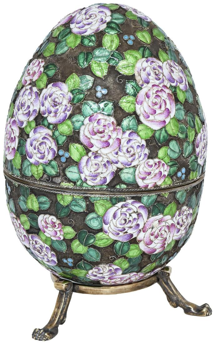 Russian Easter egg with floral ornament. 20th century. (1 of 3)
