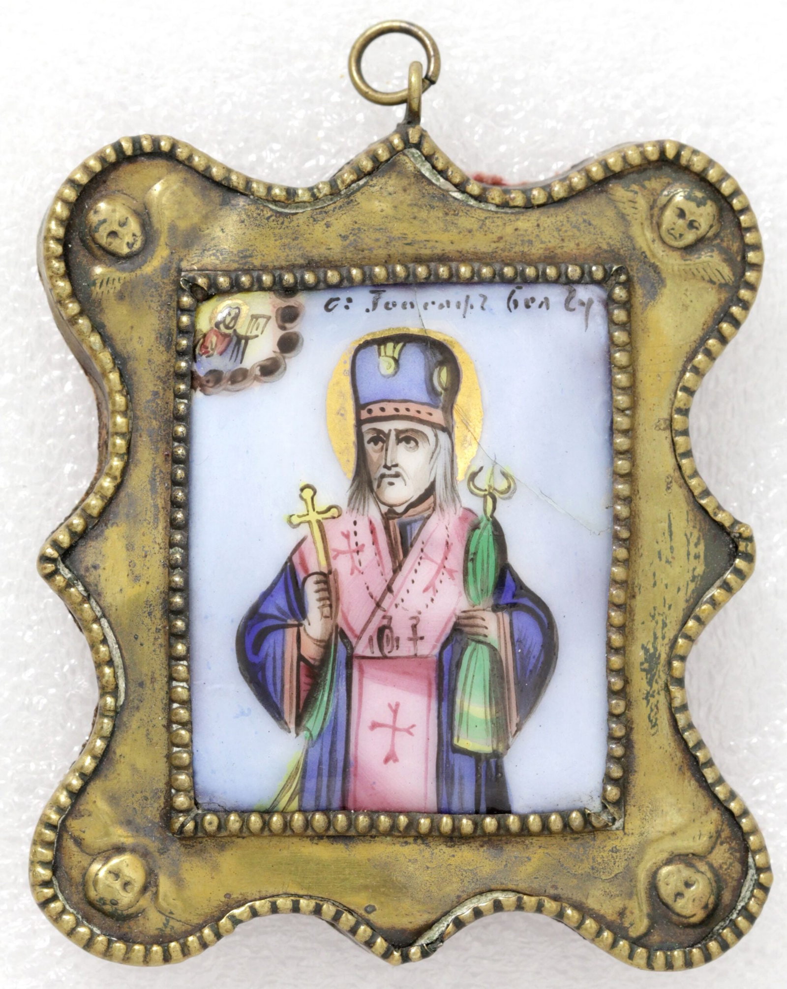 Russian icon, pendant "Saint Joasaph of Belgorod". - Russia, 19th century. - 5,5x6,5 cm.: Russian icon, pendant "Saint Joasaph of Belgorod". - Russia, 19th century. - 5,5x6,5 cm. Finift. Brass.