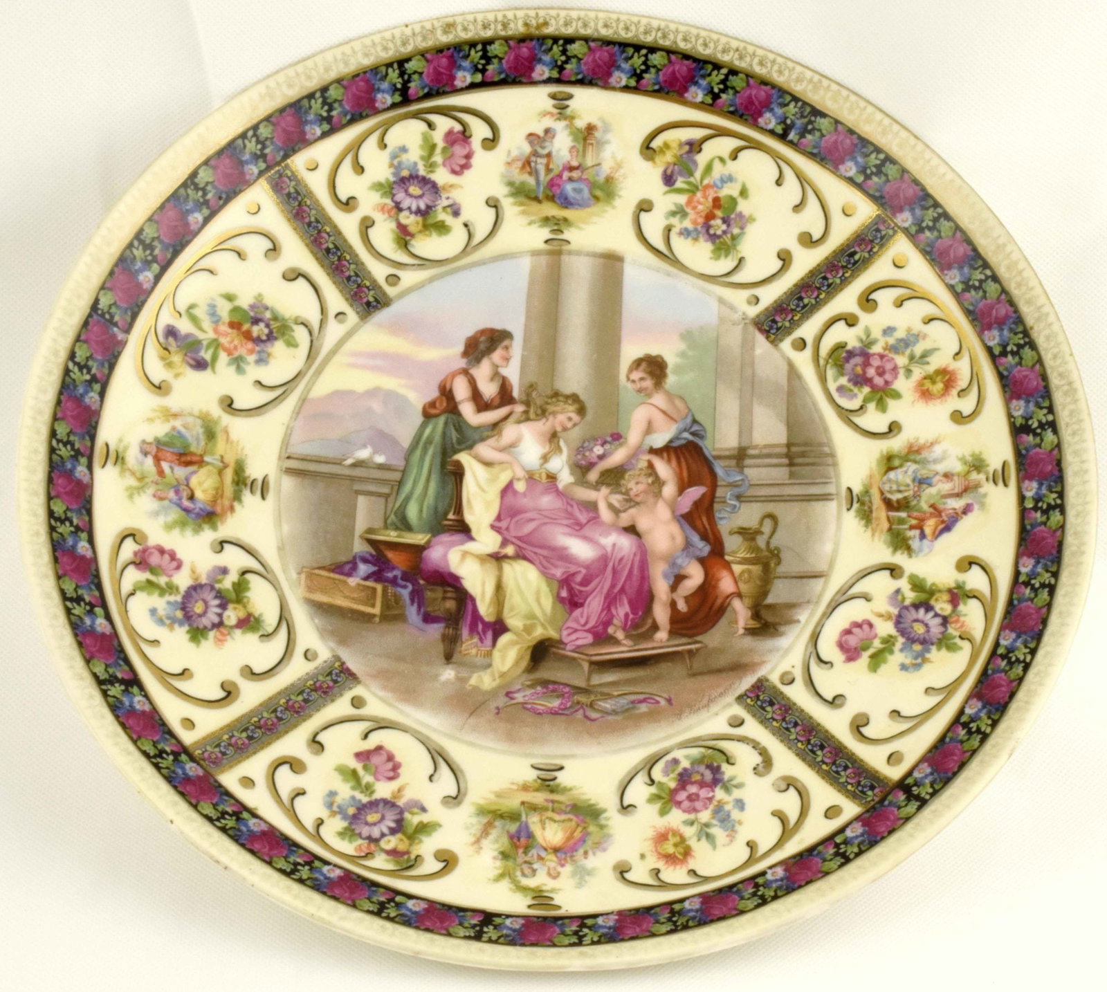 Angelica Kauffman (after). Porcelain egg with the genre scene. - Germany, Erdmann Schlegelmilch, (1 of 5)