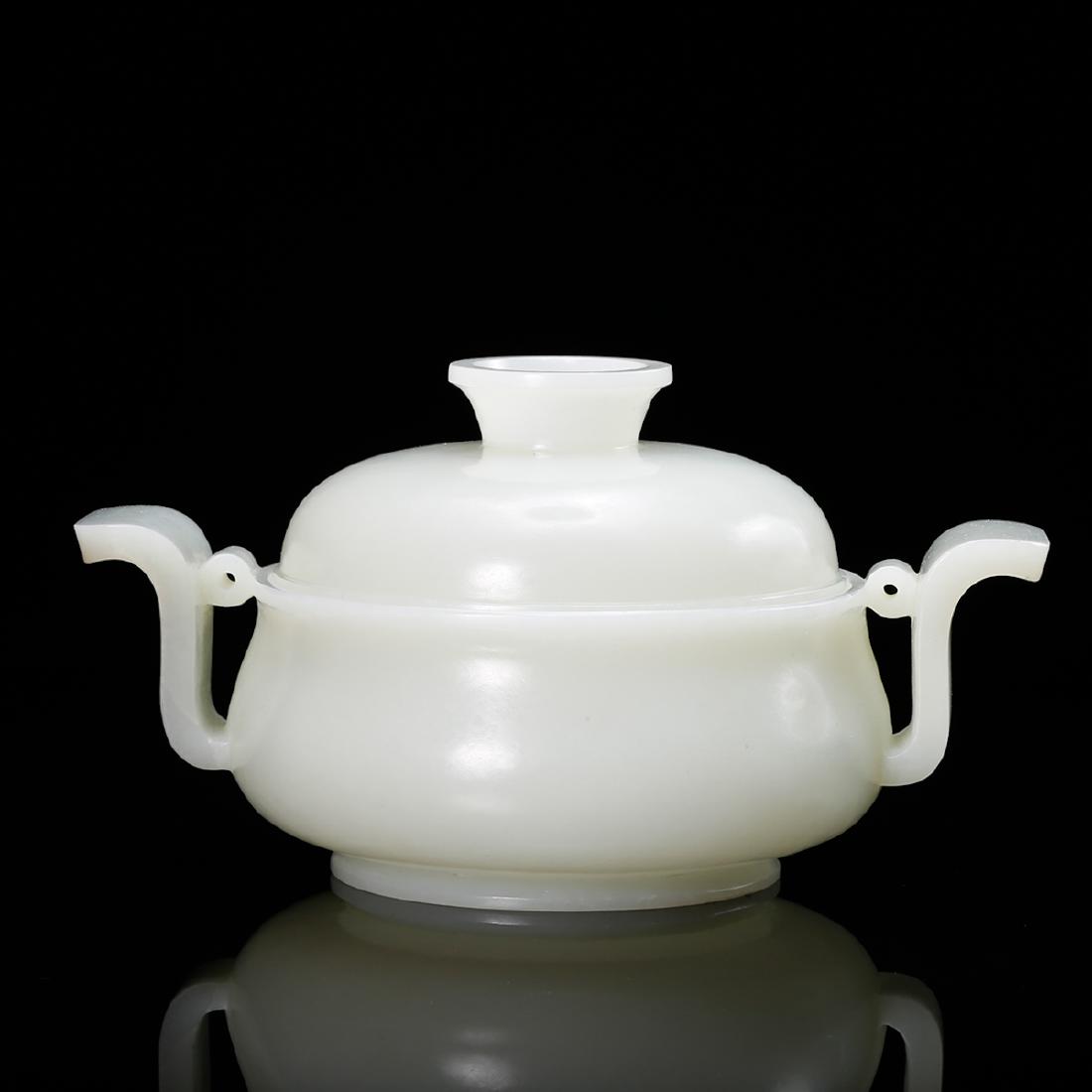CHINESE WHITE JADE COVER CENSER (1 of 15)