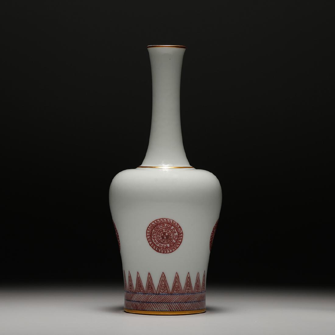 CHINESE IRON RED UNDER GLAZED PORCELAIN VASE (1 of 10)