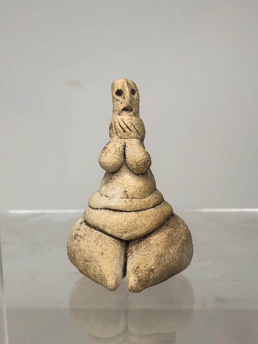 ANCIENT NEAR EASTERN TELL HALAF FERTILITY IDOL (1 of 4)