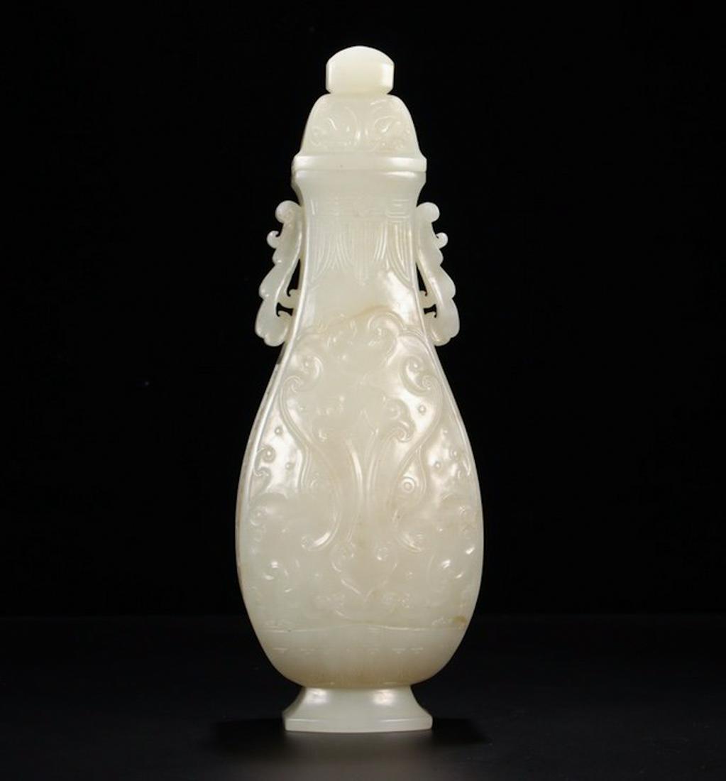 CHINESE HETIAN WHITE JADE COVER VASE, QING DYNASTY (1 of 9)