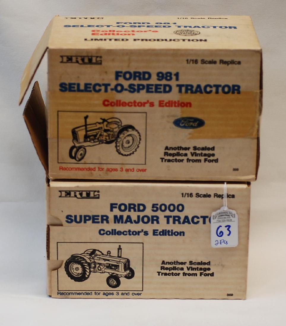 2 ERTL Tractos in Box. Frod 5000 Super Major Tractor & (1 of 4)