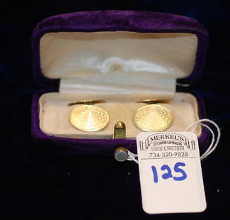 Vintage 10K Gold Cuff Links in Purple Case: Nice set and clean in case.