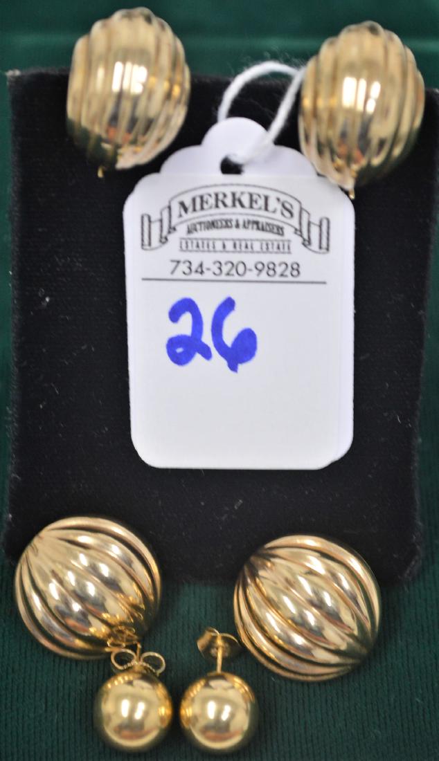 Lot of (3) Pairs Gold Earrings (1 of 3)