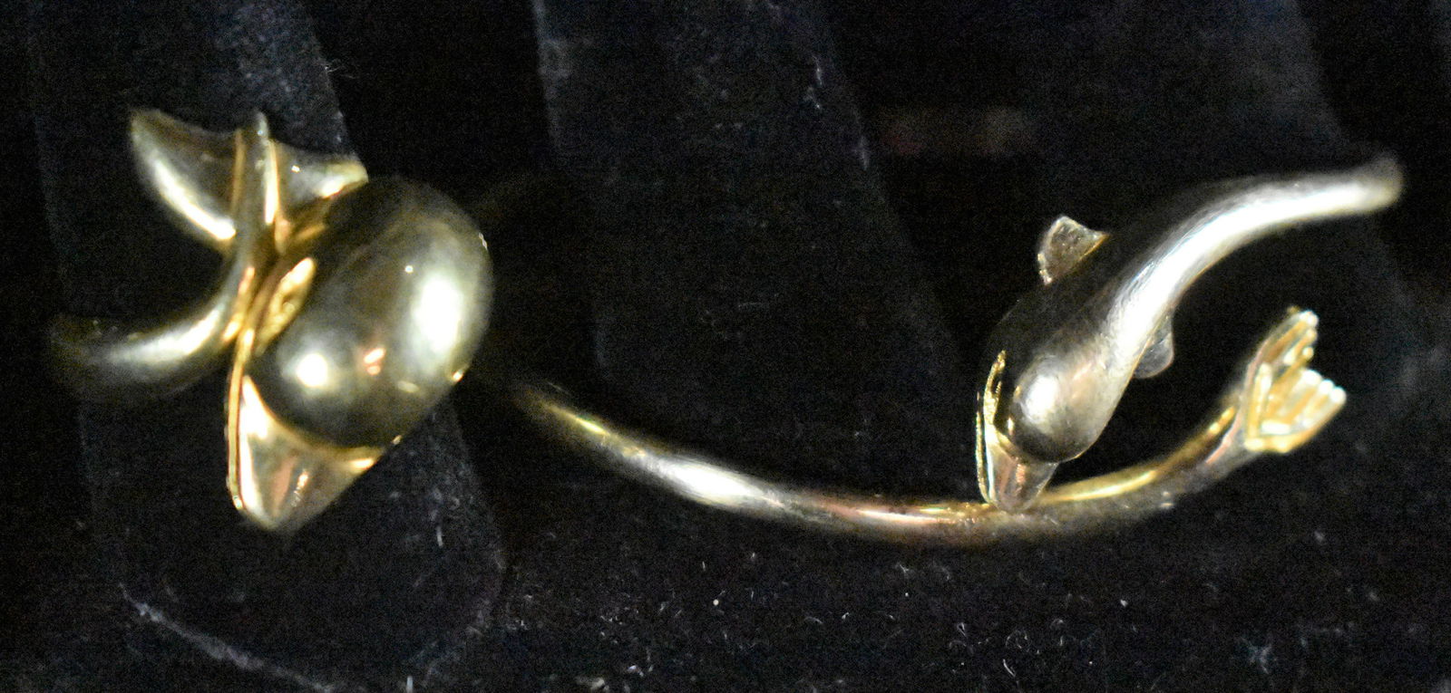 14k Gold Dolphin Ring & Bracelet (1 of 5)