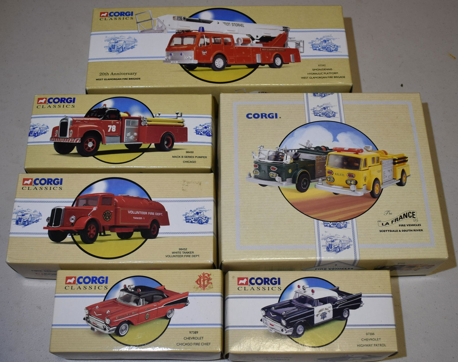 Lot of 5 1/50 Corgi Fire/Police Models (1 of 1)