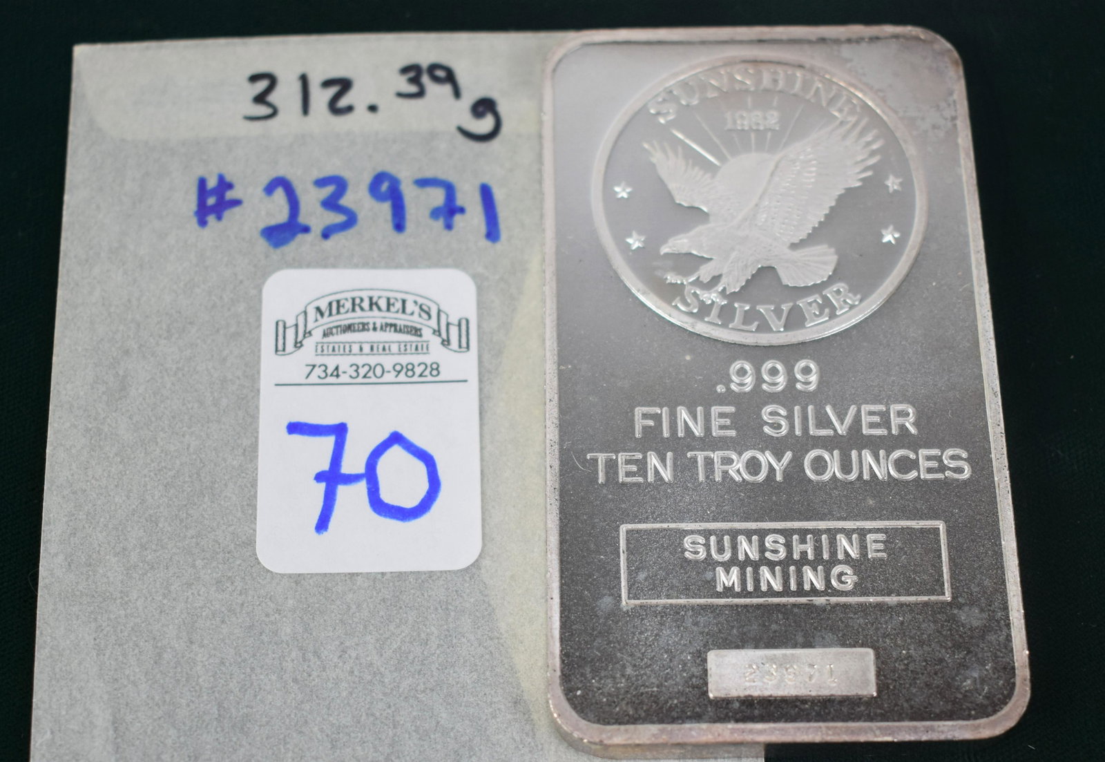 1982 Sunshine Mining  .999 Fine Silver 10 Troy Ounces Bar (1 of 2)