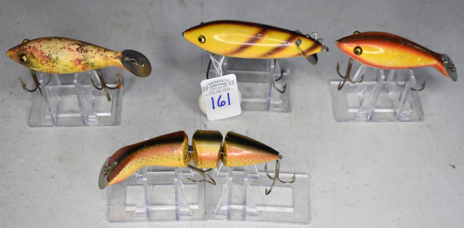Lot of 4 Heddon Dowagiac Lures: Lot of 4 Heddon Dowagiac Lures. See attached photos
