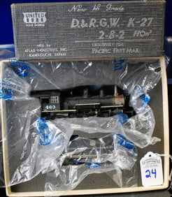 United Scale Models - Scale Model Locomotive Painted - Engine #463 - Rio Grande