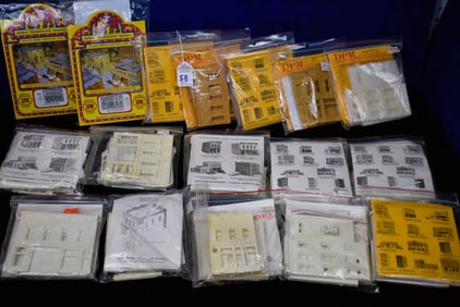 Design Preservation Models  - 17 Pieces - All HO Scale