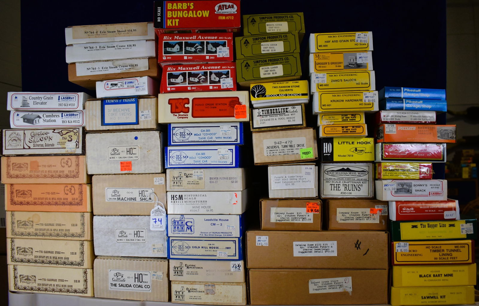 LARGE LOT OF 60 Vintage Train, Mine and Gold Town Related Model Kits (1 of 4)