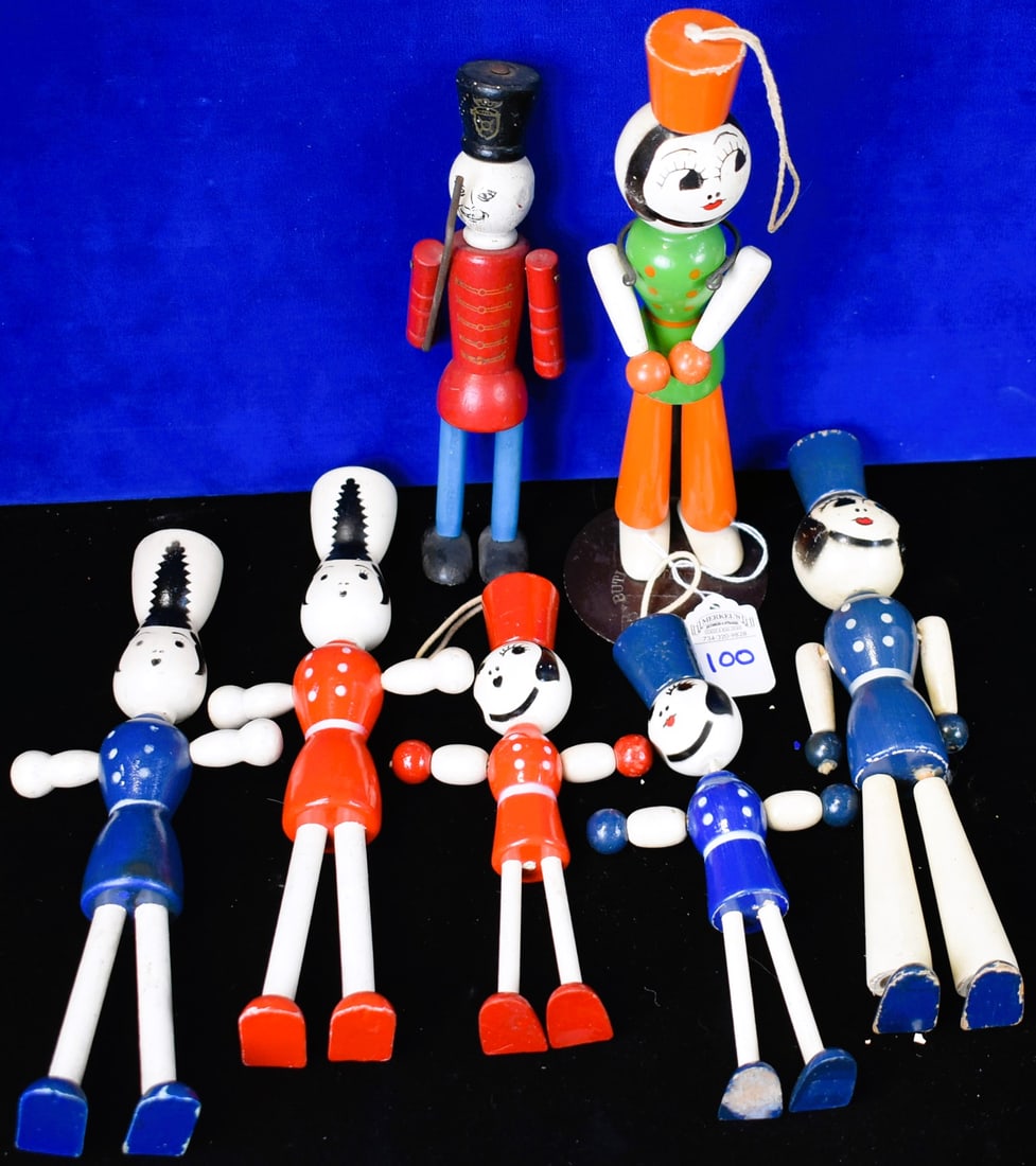 Lot of 7 Wooden Toy Soldiers - Some Jointed: Lot of 7 Wooden Toy Soldiers - Some Jointed. 3 Soldiers appear to be crib Toys. See photos for condition and details.