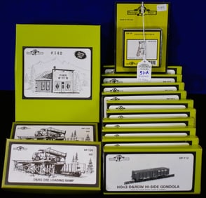 Lot of 14 - Durango Press Models - 4 HO Scale and 10 HOn3 Scale - Railroad Related.
