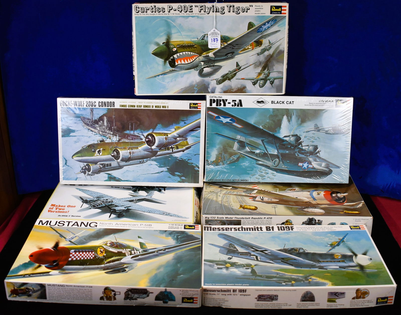 Lot of 7 Revell - Model Airplanes - Various Scales (1 of 3)