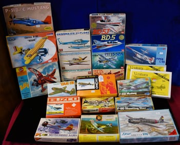 Lot of 22 Various Airplane Model Kits - Various Scale
