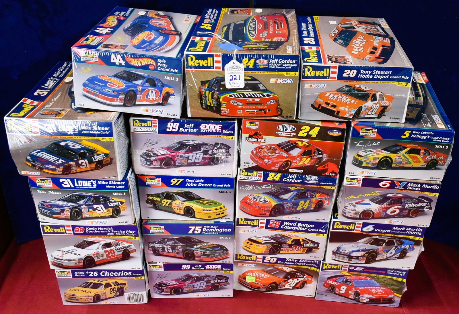 Lot of 19 Revell Nascar Model Kits.: Lot of 19 Revell Nascar Model Kits. 17 Boxes are Factory Wrapped. We believe all pieces are in box, but we cannot guarantee that all pieces are in the factory unsealed boxes. See photos for condition 