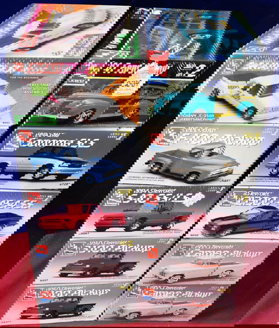 Lot of 10 AMT Model Truck Kits (1 of 2)