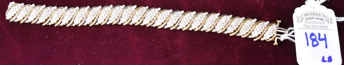 10K Yellow Gold 7' Diamond Cluster Bracelet