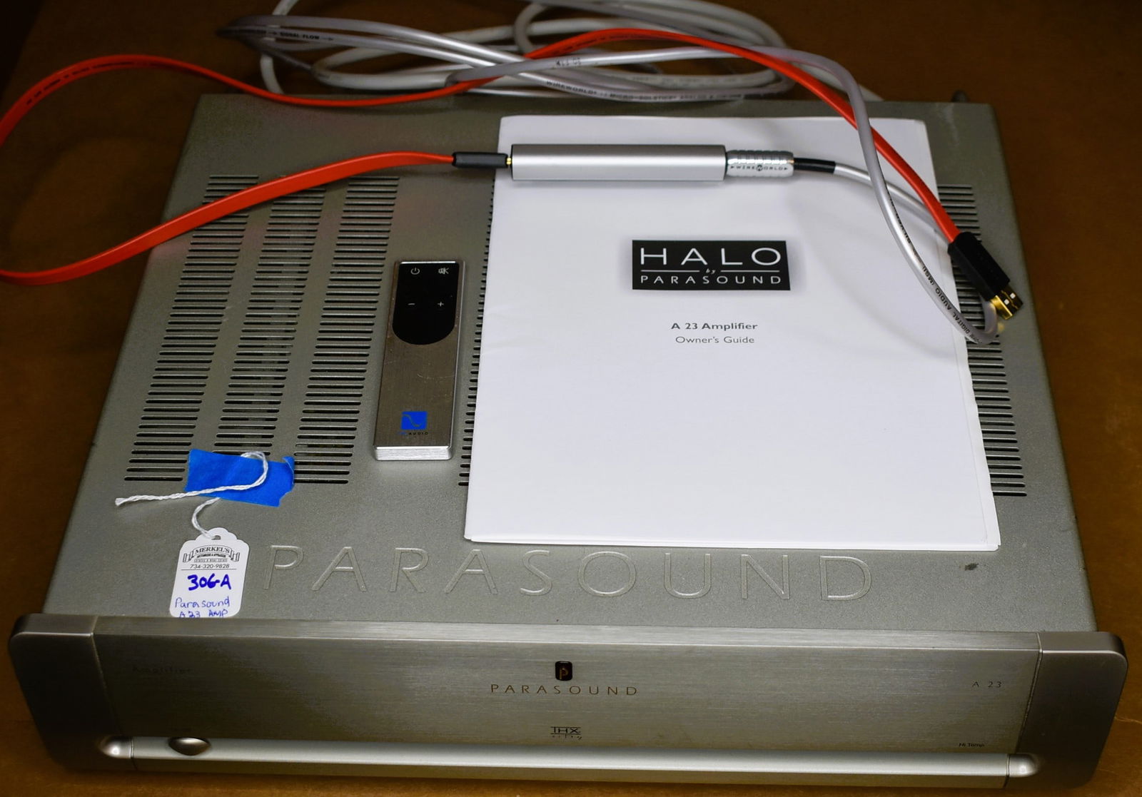 Parasound Halo A 23 Power Amplifier with Remote and Manual (1 of 3)