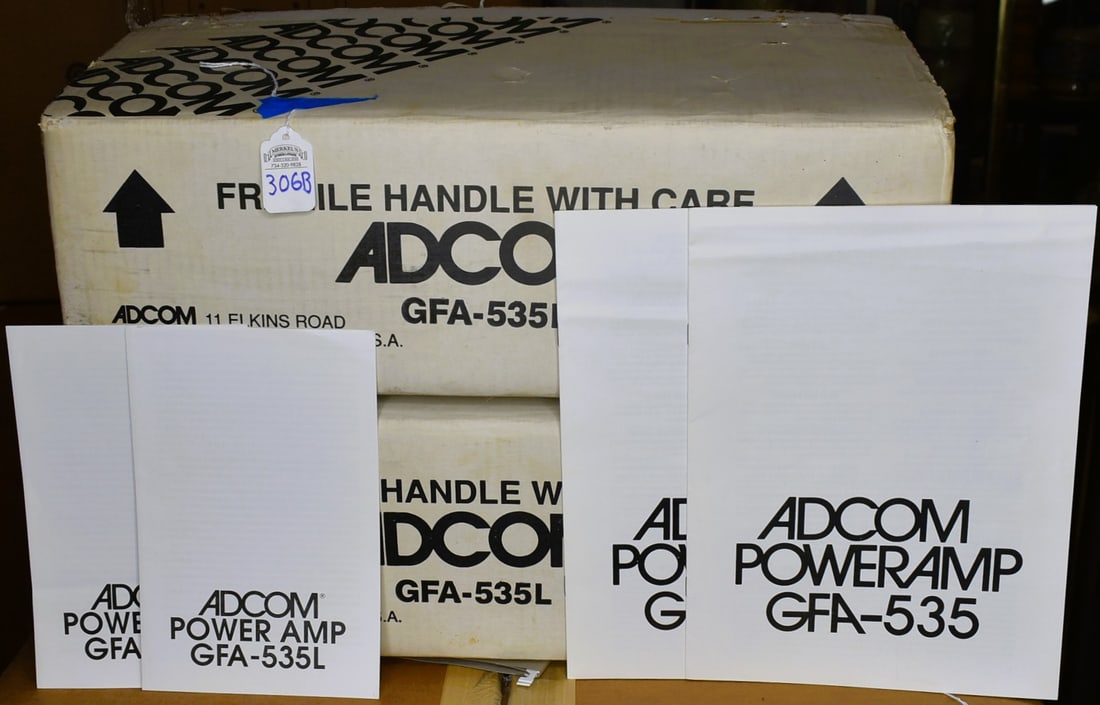 Lot of 2 Adcom GFA-535L 2 Channel Power Amplifiers (1 of 2)