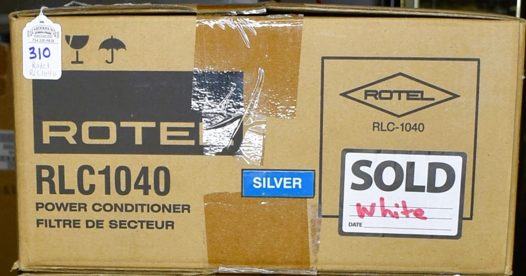 Rotel RLC-1040 Power Conditioner (1 of 2)