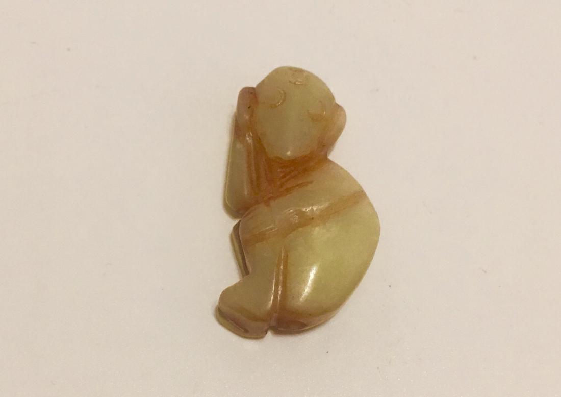 Chinese carving Ancient jade animal (1 of 2)
