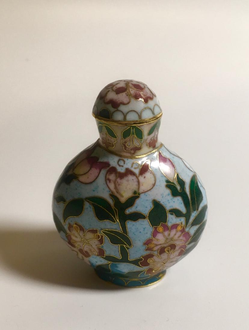 18th chinese cloisonne snuff bottle (1 of 4)