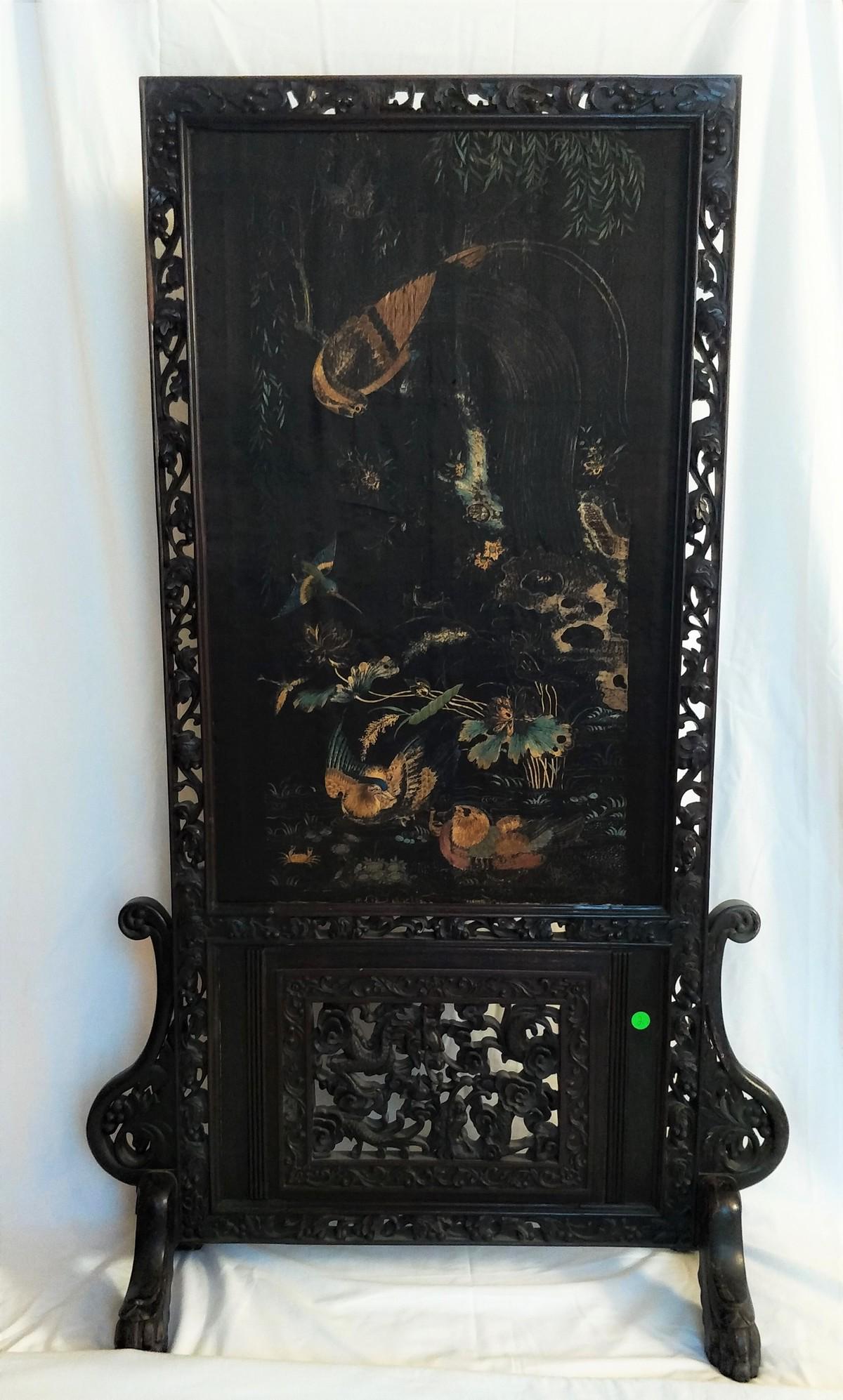 Qing Carved Chinese antique screen featuring fine (1 of 7)