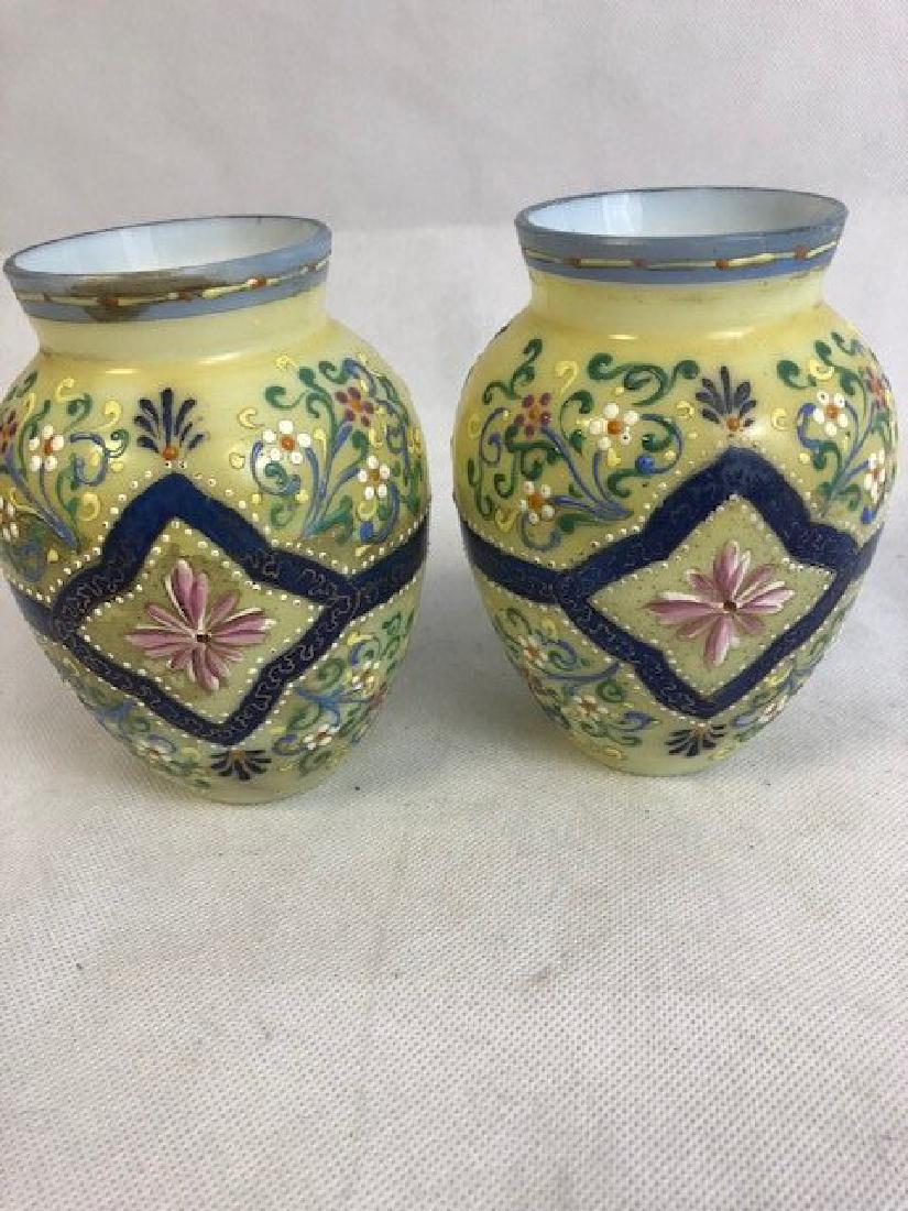 Pair Thomas Webb vases: Pair Thomas Webb vases 12 cm high