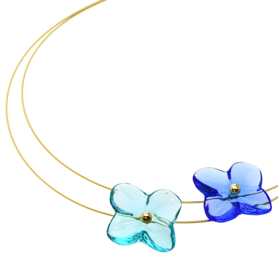BACCARAT NECKLACE HORTENSIA DOUBLE WIRE: Brand: Baccarat Type: Necklace Material: K18 Yellow Gold Length: 15.7inch/40cm Weight: 18.3g Accessories: box