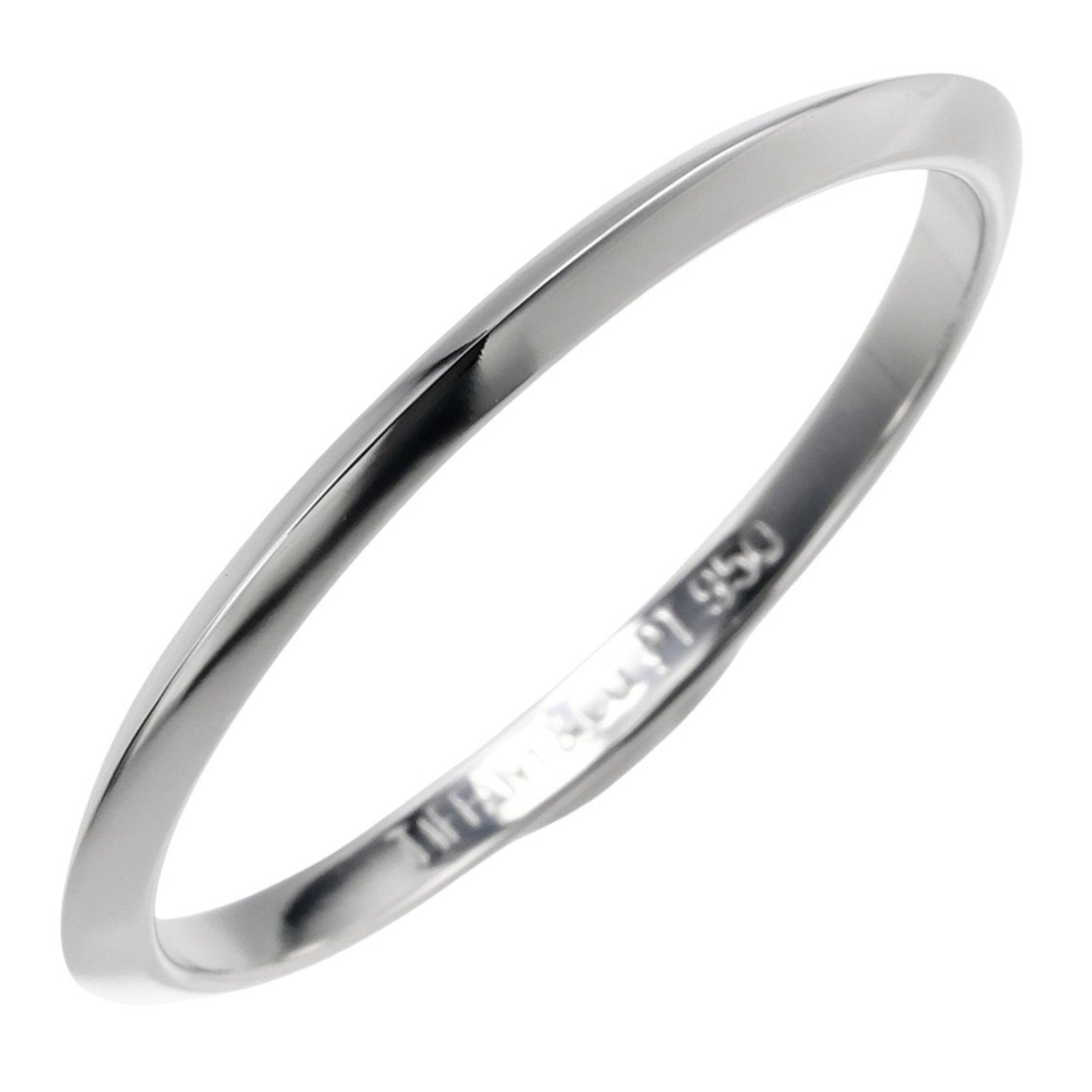 TIFFANY KNIFE EDGE PLATINUM RING: Brand: Tiffany & Co. Type: Band ring Material: Platinum 950 Other Size: 17.5 Width: 1.9mm / 0.07'' Inner Diameter: 18.70mm / 0 Weight: 2.28g / 0.08oz.