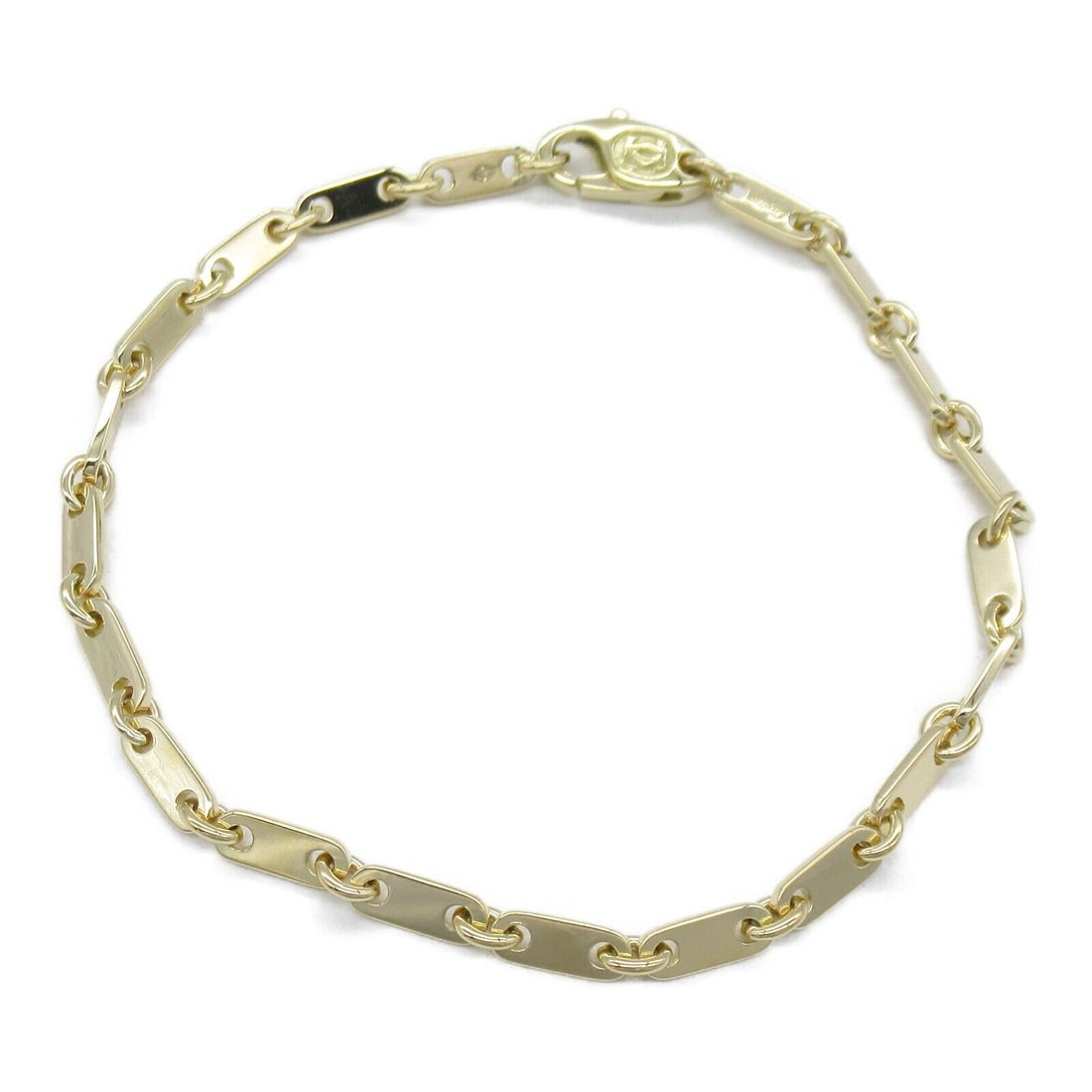 Cartier Figaro Bracelet Yellow Gold: Cartier Figaro Bracelet Yellow Gold Condition: Pre-owned Consignor Notes: ?Good?There are a few scratches, stains and looks a little used.? Brand: CARTIER Style: Bracelet Material: K18 (Yellow Gold) <