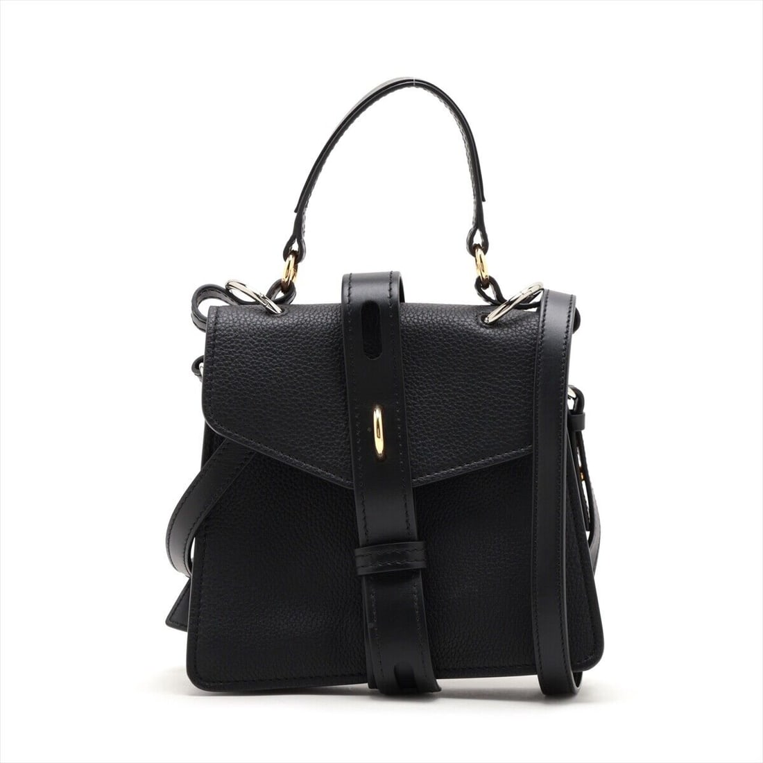 Chloe Abbey Leather 2WAYShoulder Bag Black: Chloe Abbey Leather 2WAYShoulder Bag Black Condition: Pre-owned Consignor Notes: ?Fair+ : Used with some noticeable scratches and/or stains. A2084035? Brand: Chloe Exterior Material: Leather Style: Sh