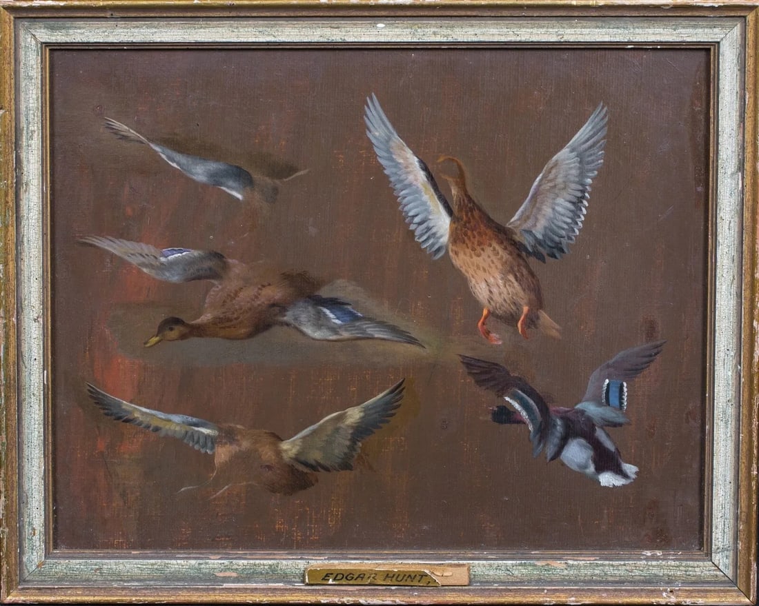 STUDY OF VARIOUS WILD BIRDS OIL PAINTING: Year: 19th century Size: 30cm x 25cm Medium: Oil Description: Beautiful 19th-century English study of different wild birds with Edgar Hunt's oil on board. A unique collection of studies of different b