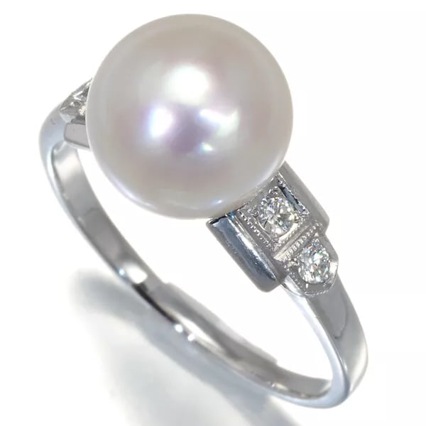 MIKIMOTO RING AKOYA PEARL 8.9MM DIAMOND: MIKIMOTO Ring Akoya Pearl 8.9mm Diamond Brand: Mikimoto Type: Ring Material: 14K/585/White Gold Color: None Size: 5.25-5.5 Accessories: None Accessories Notice: When purchasing pre-owned