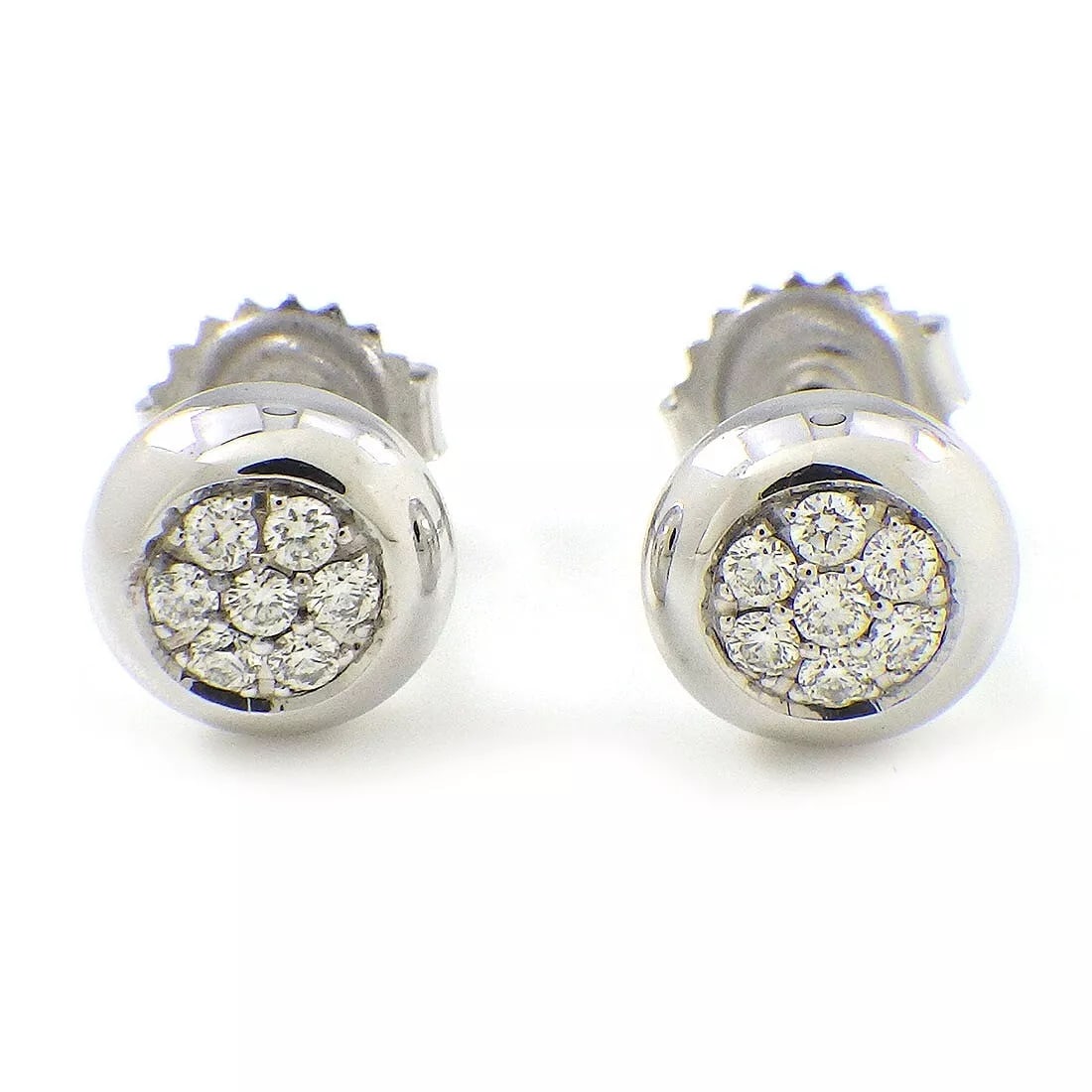 Georg Jensen Pierced Earrings Aurora Round: Georg Jensen Pierced Earrings Aurora Round Brand: Georg Jensen Type: Earrings Material: 750(18K) White Gold Color: None Size: Earring Size : W 0.30" × H 0.30"(inches) / W 7.7mm × H 7.7mm Accessori