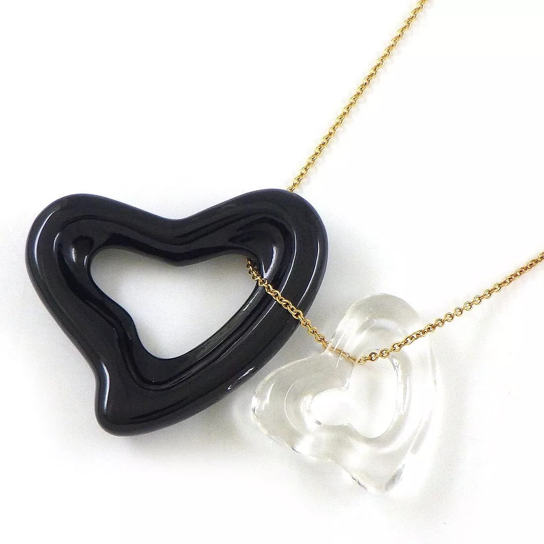 Tiffany & Co. Necklace Open Heart Elsa Peretti: Tiffany & Co. Necklace Open Heart Elsa Peretti Brand: Tiffany & Co. Type: Necklace Material: 750(18K) Yellow Gold Color: None Size: Chain Length : 16.92"(inches) / 43.0cm, Motif (large) Size : W 1.39"