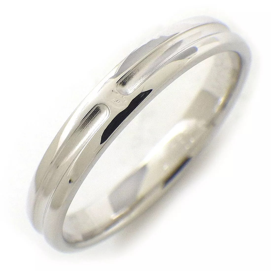 HERMES Ring Ariane Wedding Band H Motif: HERMES Ring Ariane Wedding Band H Motif Brand: HERMES Type: Ring Material: 750(18K) White Gold Color: None Size: 6 Accessories: None Accessories Notice: When purchasing pre-owned goods, p