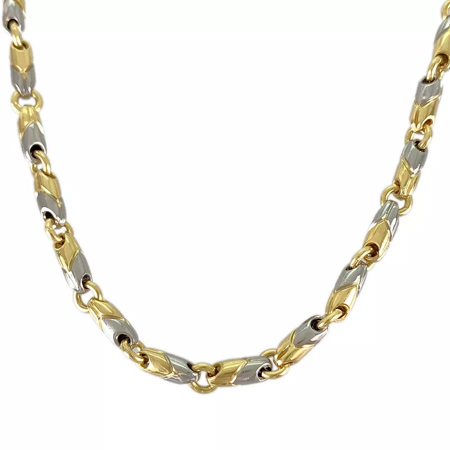 BVLGARI Passo Doppio Yellow gold Necklace: BVLGARI Passo Doppio Yellow gold Necklace Brand: BVLGARI Type: Necklace Material: Yellow gold Stainless steel Color: Gold Size: Weight:22.9g Necklace Length: 16.1" Accessories: None Acces