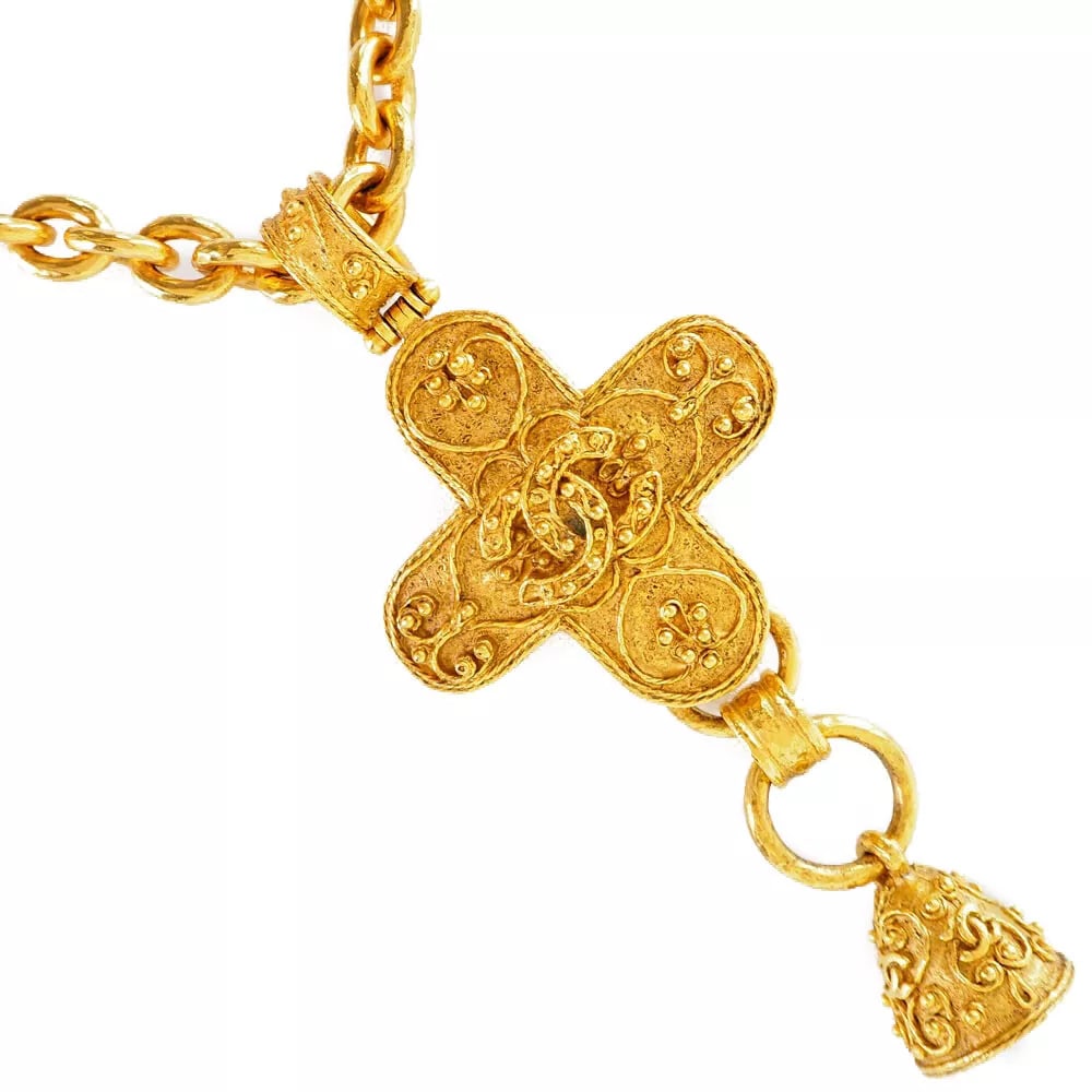 CHANEL COCO MARK CROSS BELL NECKLACE: CHANEL COCO Mark Cross Bell Necklace Brand: Chanel Type: Necklace Material: Gold plate Color: gold Size: Neck circumference: approx. 89cm Accessories: None Accessories Notice: When purcha