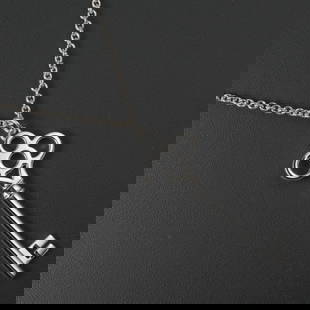 TIFFANY CROWN KEY NECKLACE SILVER 925: Tiffany Crown Key Necklace Silver 925 Brand: Tiffany Type: Necklace Material: Silver 925 Color: None Size: Neck Circumference; 44 cm / 17.32'', Pendant Size; 62.3mm x 20.7mm / 2.45'' x 0.81'' 