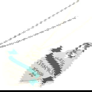 TIFFANY RETURN TO HEART ENAMEL NECKLACE: Tiffany Return to Heart Enamel Necklace Brand: Tiffany Type: Necklace Material: None Color: Silver Size: Circumference 40.5 cm / 15.94'' ,Pendant Size 19.9mm x 24mm / 0.78'' x 0.94'' 