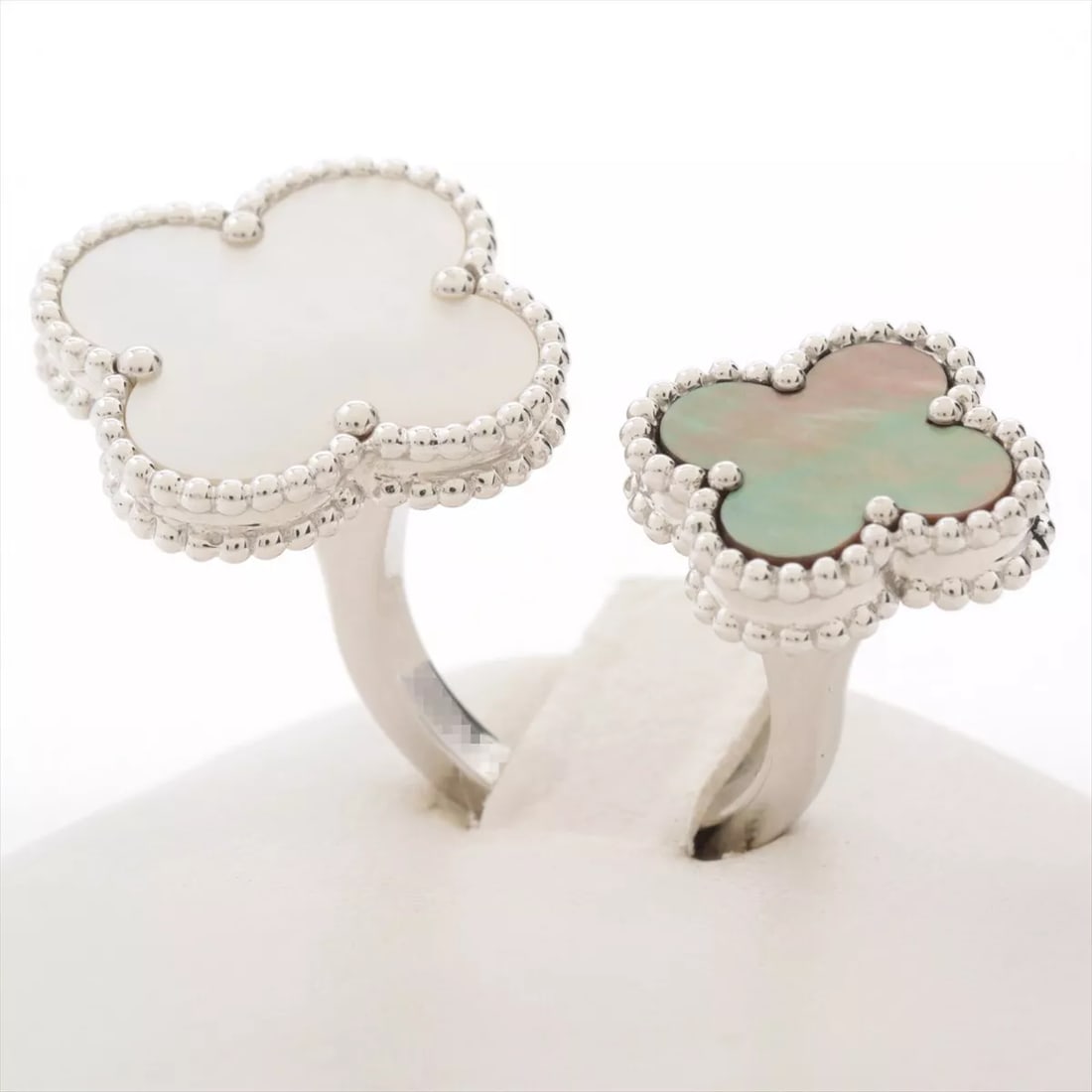 VAN CLEEF & ARPELS MAGIC ALHAMBRA RING: Van Cleef & Arpels Magic Alhambra Ring Brand: Van Cleef & Arpels Type: Ring Material: See description Color: Not Specified Size: 4 Accessories: None Accessories Notice: When purchasing pr
